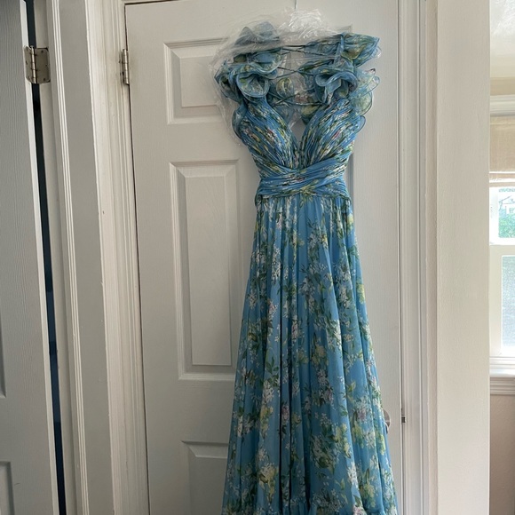 MacDuggal size 0 blue Floral Gown - Picture 4 of 7
